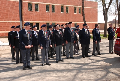 Proud Veterans ready to go.